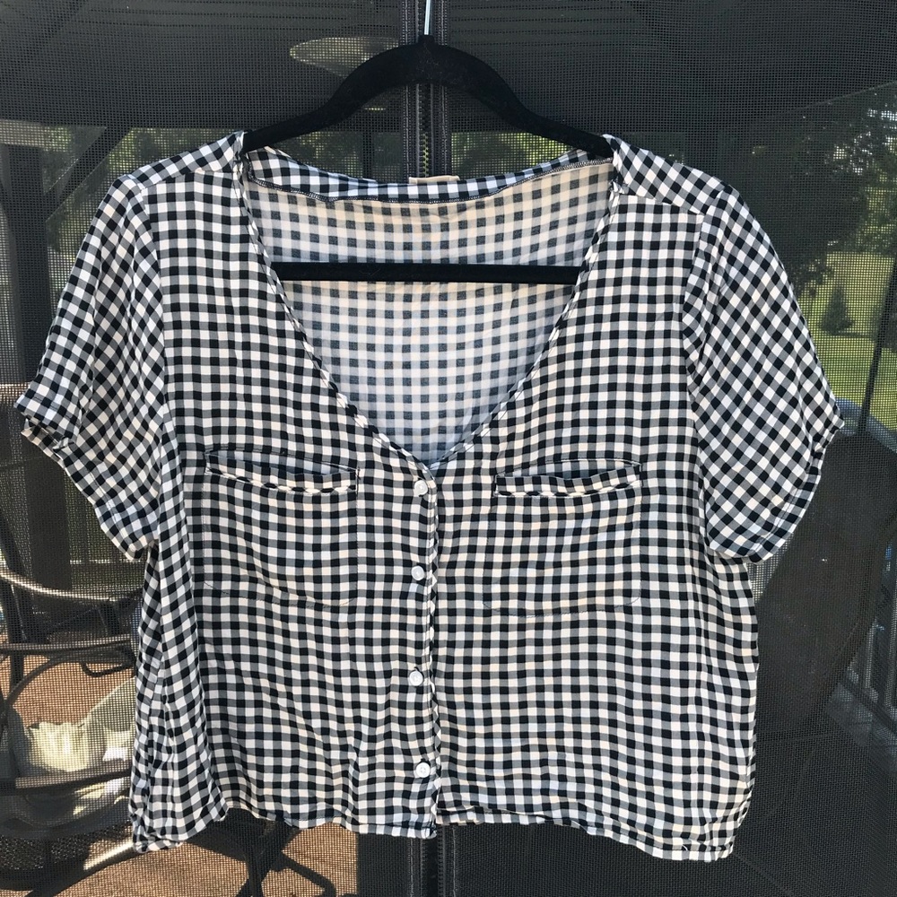 Hollister V-Neck